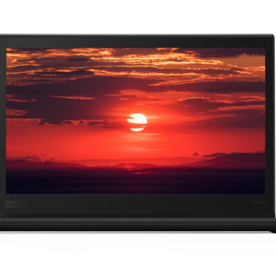 Lenovo ThinkPad X1 Yoga (3rd Gen), Intel Core i7 8th Gen, 8GB RAM, 512GB SSD, 14-Inch Touchscreen Convertible Laptop