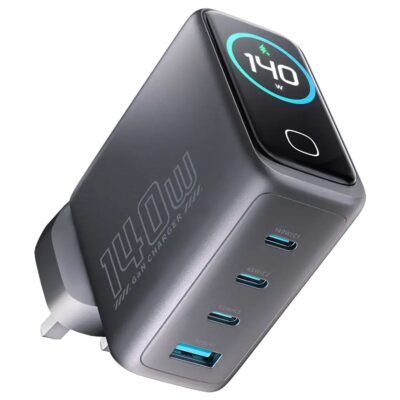 Powerology 140W 4-Port GaN Charger with TFT Display USB-C Cable Black